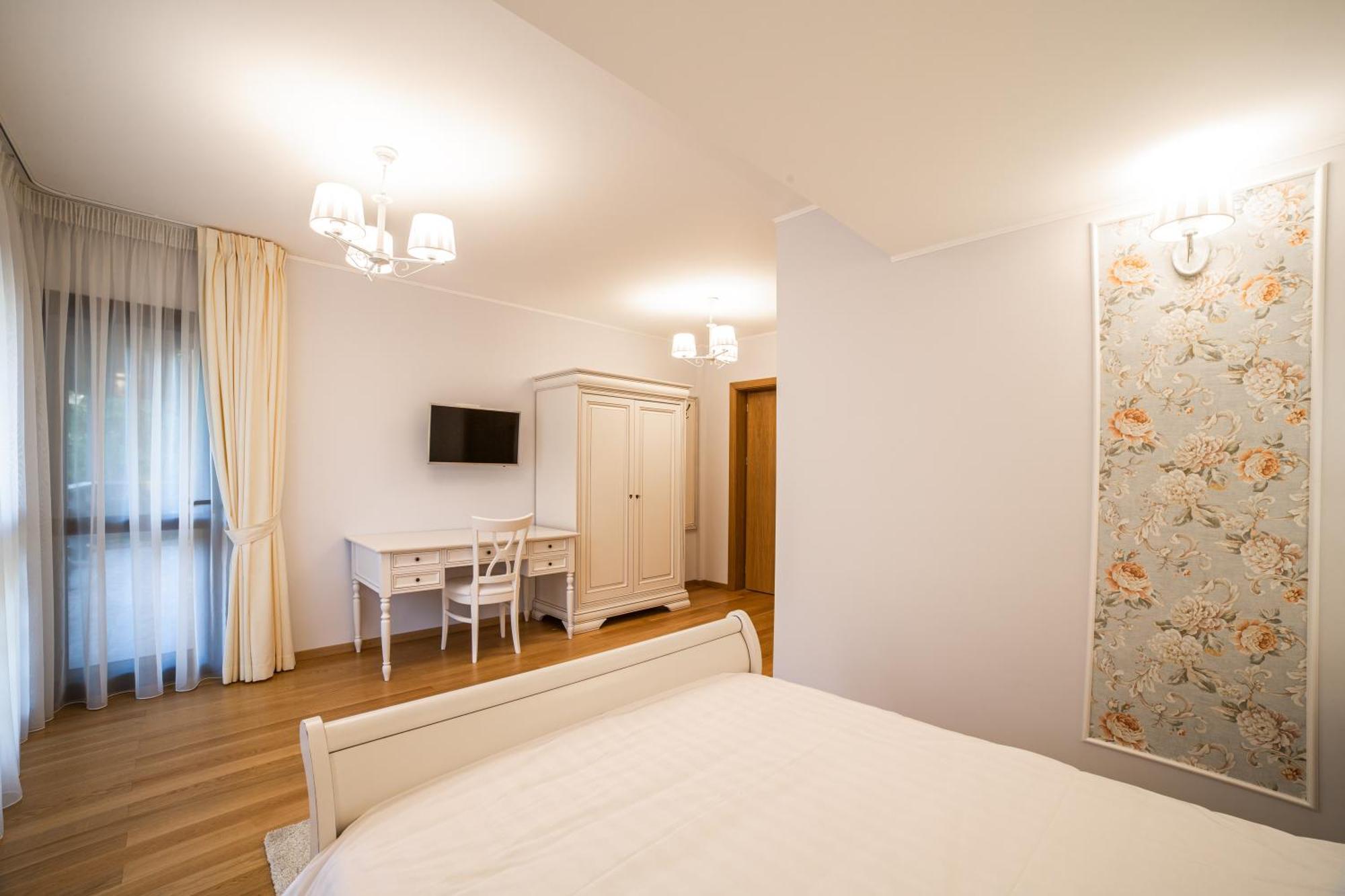 Imperial Otel Sinaia Dış mekan fotoğraf