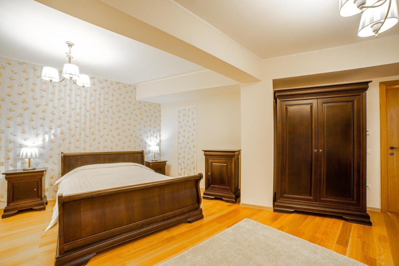 Imperial Otel Sinaia Dış mekan fotoğraf