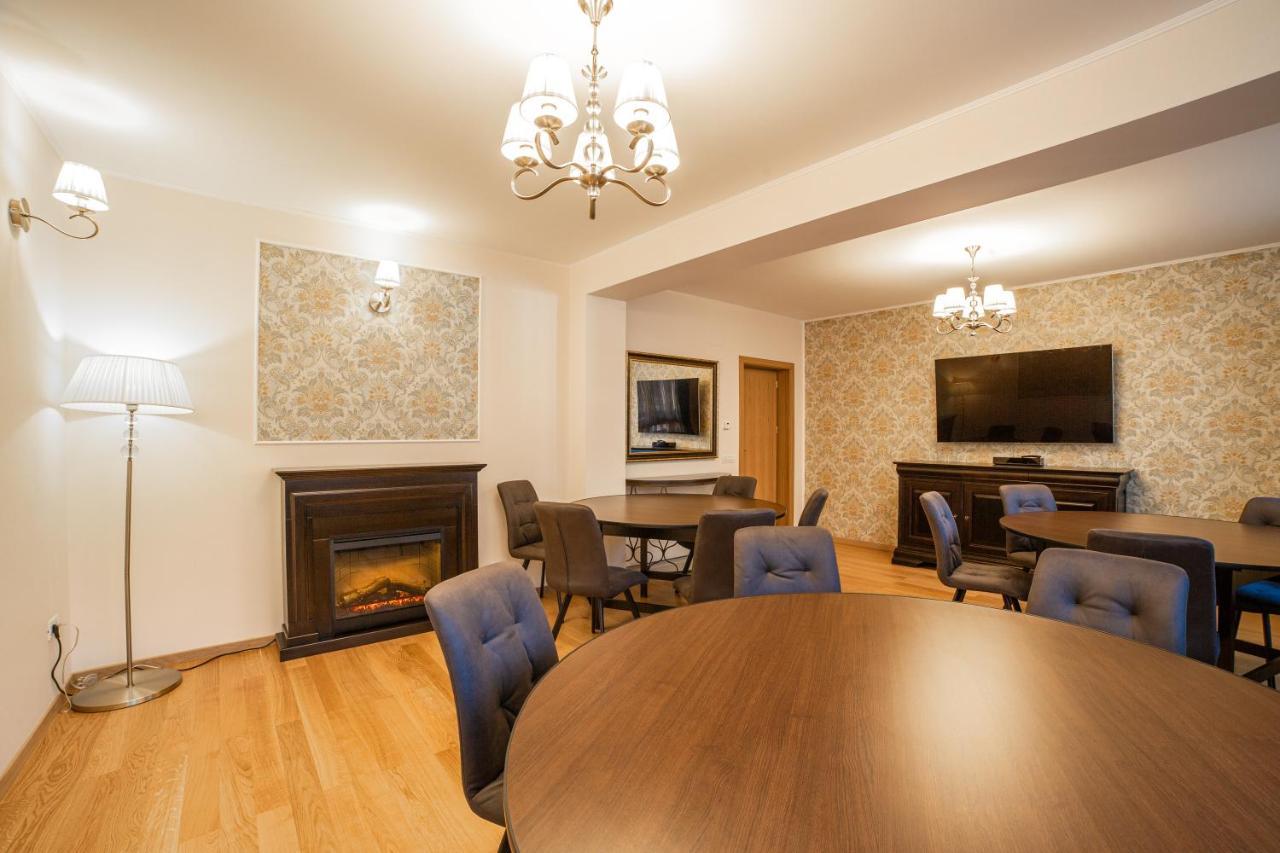 Imperial Otel Sinaia Dış mekan fotoğraf